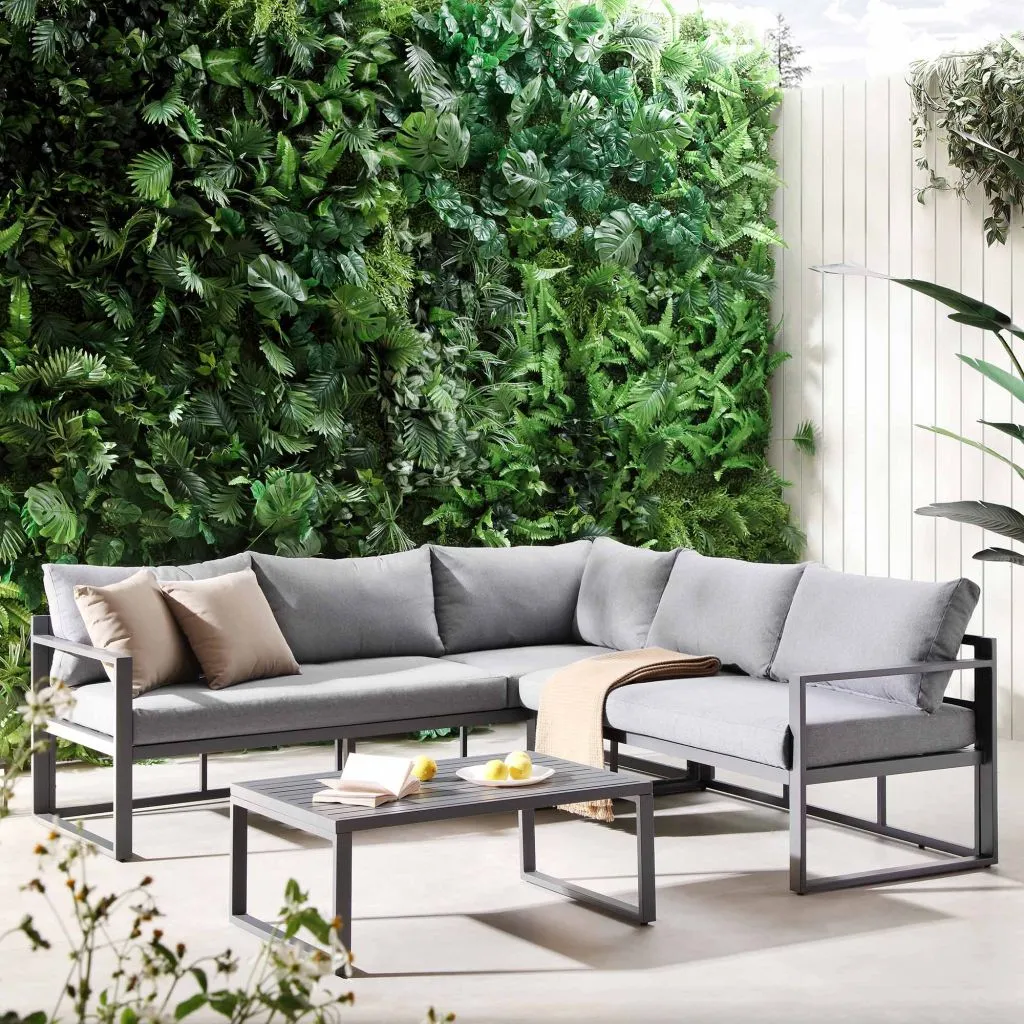 Garden furniture maintenance tips