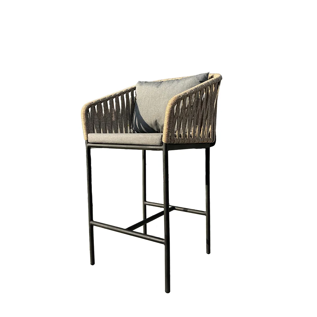 <strong>BAR CHAIR – VS 1039</strong>